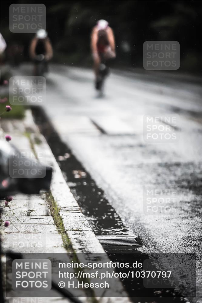 13.09.2026 - Stadtparktriathlon H.Heesch http://msf.ph/oto/10370797 13.09.2026 12:06:21 Radfahren 884, 886, 903, 955, 1007, 1025, 1045 meine-sportfotos.de