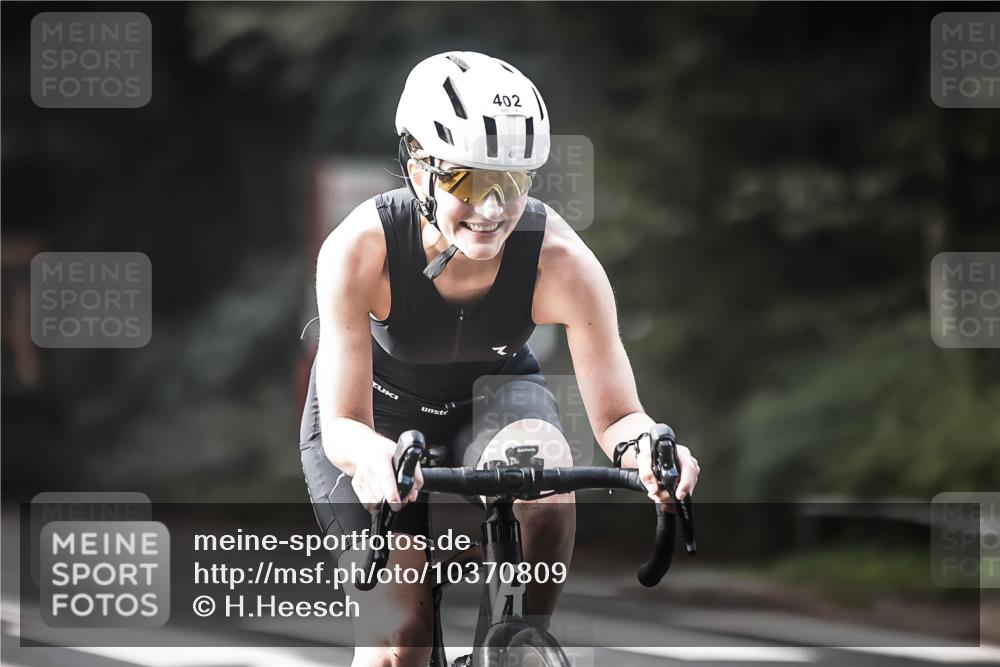 13.09.2026 - Stadtparktriathlon H.Heesch http://msf.ph/oto/10370809 13.09.2026 10:50:09 Radfahren 359, 402, 421, 514, 539, 586 meine-sportfotos.de