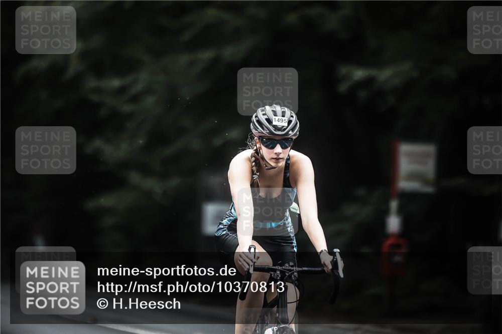 13.09.2026 - Stadtparktriathlon H.Heesch http://msf.ph/oto/10370813 13.09.2026 13:24:54 Radfahren 1330, 1412, 1443, 1495, 1509 meine-sportfotos.de