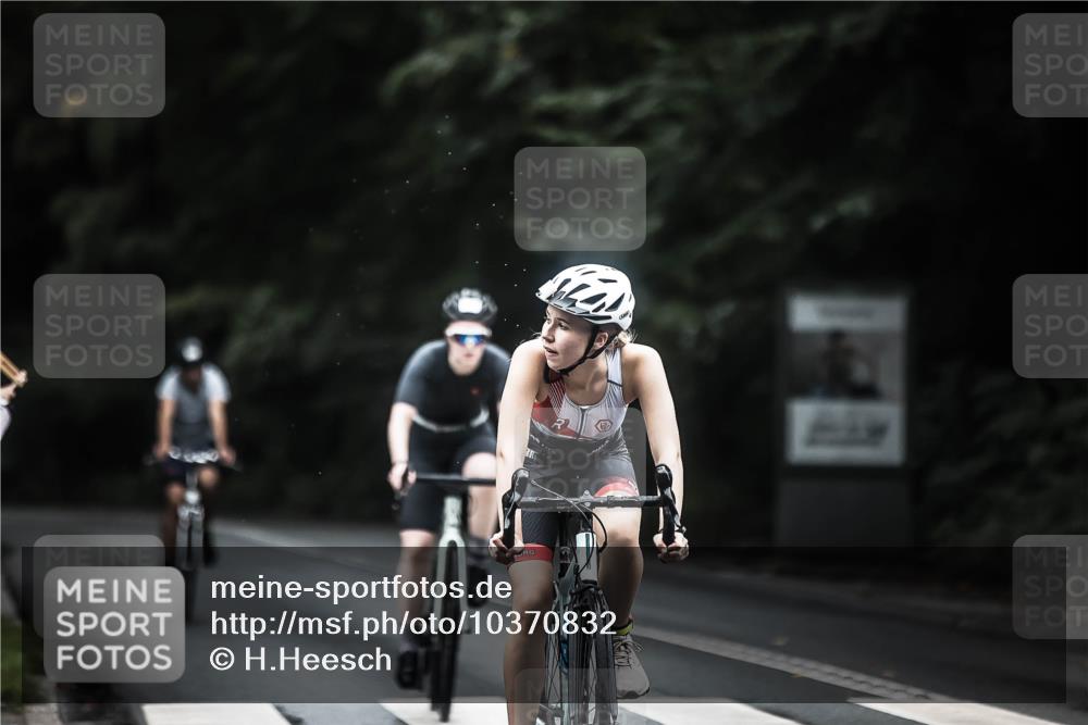 13.09.2026 - Stadtparktriathlon H.Heesch http://msf.ph/oto/10370832 13.09.2026 13:24:58 Radfahren 1412, 1437, 1495, 1509 meine-sportfotos.de