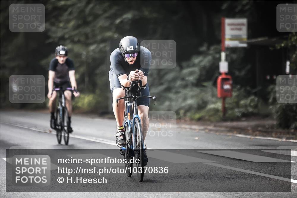 13.09.2026 - Stadtparktriathlon H.Heesch http://msf.ph/oto/10370836 13.09.2026 10:50:13 Radfahren 402, 514, 539, 586 meine-sportfotos.de