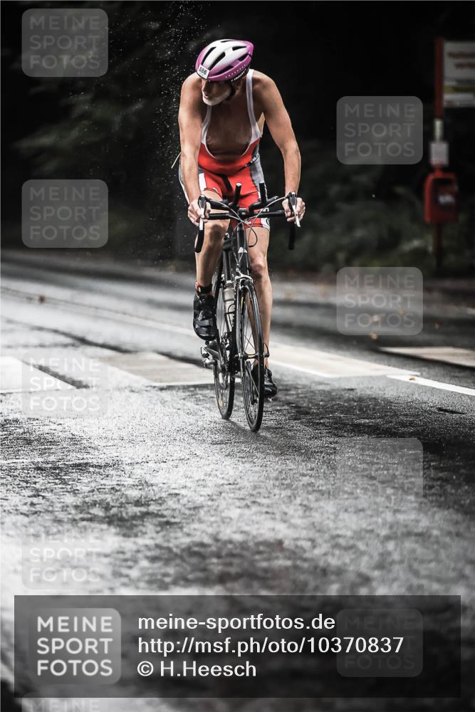 13.09.2026 - Stadtparktriathlon H.Heesch http://msf.ph/oto/10370837 13.09.2026 12:06:23 Radfahren 884, 886, 903, 998, 1007, 1025, 1045 meine-sportfotos.de
