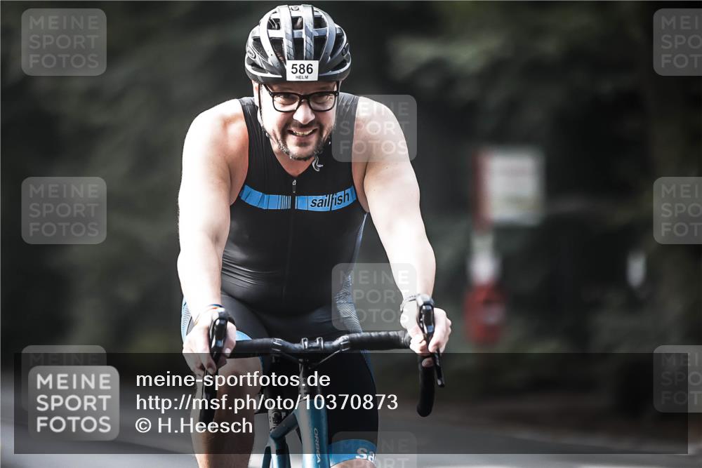 13.09.2026 - Stadtparktriathlon H.Heesch http://msf.ph/oto/10370873 13.09.2026 10:50:16 Radfahren 514, 539, 586 meine-sportfotos.de