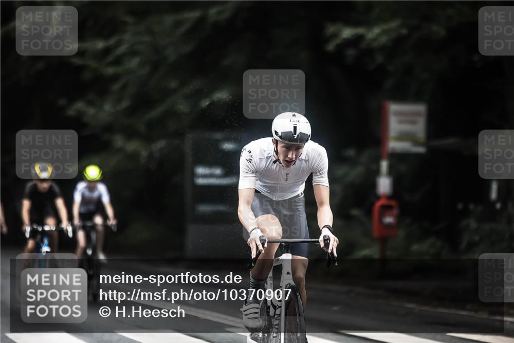 13.09.2026 - Stadtparktriathlon H.Heesch http://msf.ph/oto/10370907 13.09.2026 13:25:18 Radfahren 1211, 1319, 1336, 1362, 1368, 1375, 1383, 1405, 1491, 1492, 1527 meine-sportfotos.de