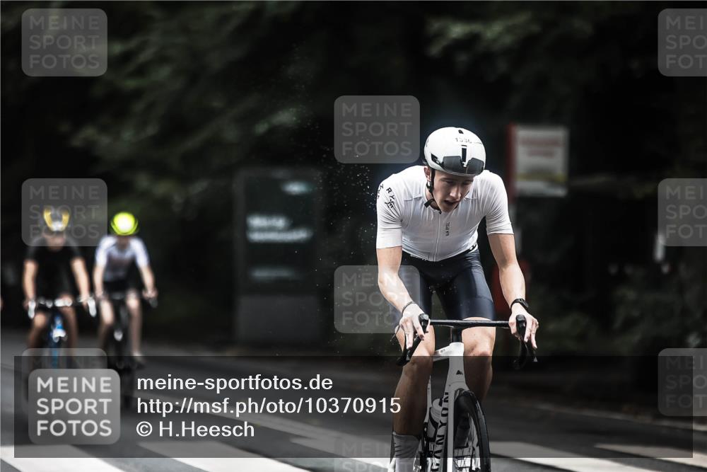 13.09.2026 - Stadtparktriathlon H.Heesch http://msf.ph/oto/10370915 13.09.2026 13:25:18 Radfahren 1211, 1319, 1336, 1362, 1368, 1375, 1383, 1405, 1491, 1492, 1527 meine-sportfotos.de