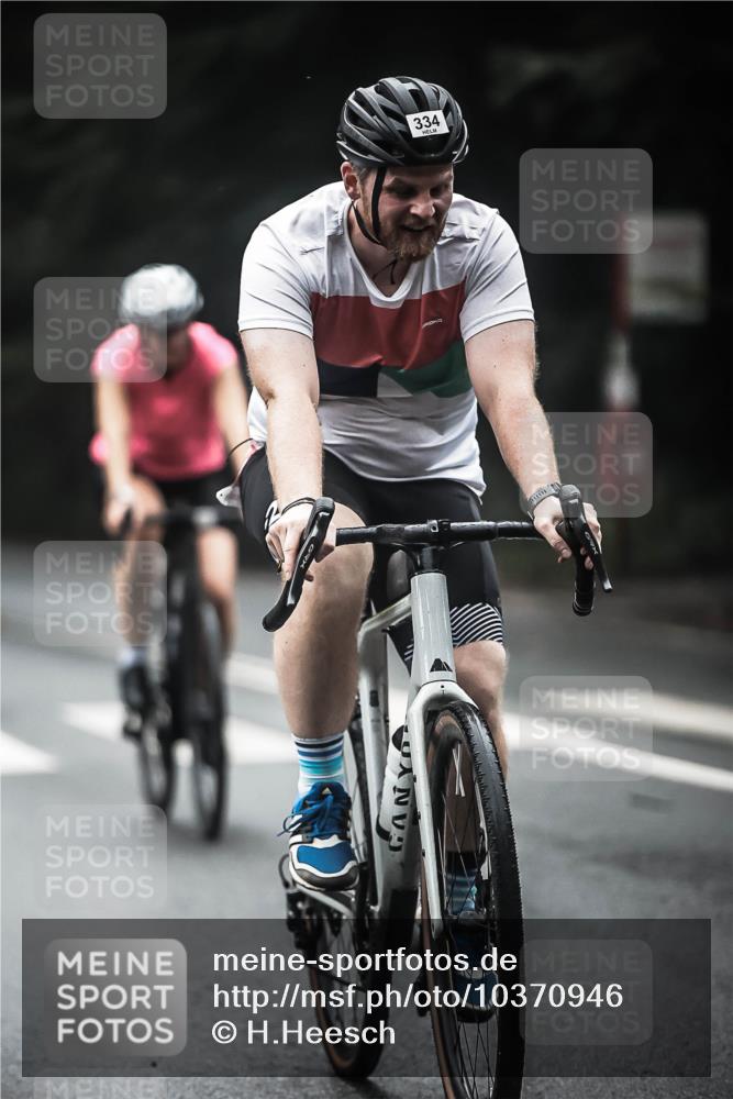 13.09.2026 - Stadtparktriathlon H.Heesch http://msf.ph/oto/10370946 13.09.2026 10:20:30 Radfahren 308, 334, 335, 381, 383, 452 meine-sportfotos.de