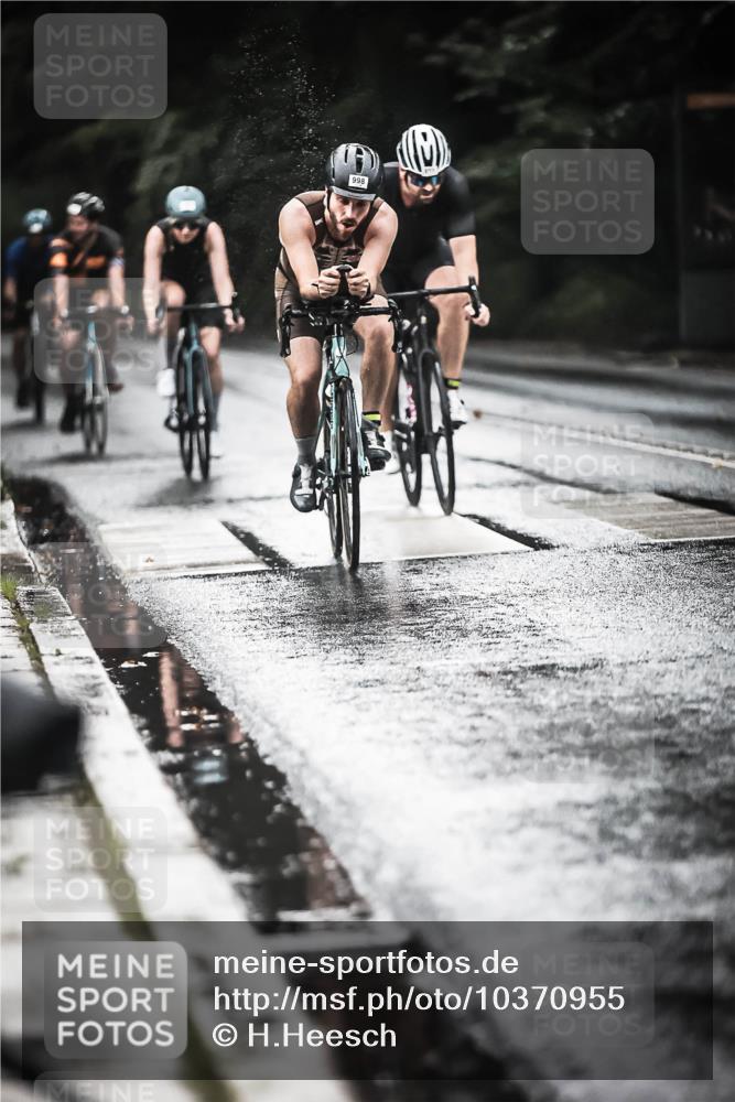 13.09.2026 - Stadtparktriathlon H.Heesch http://msf.ph/oto/10370955 13.09.2026 12:06:29 Radfahren 823, 886, 911, 934, 998, 1025, 1049 meine-sportfotos.de