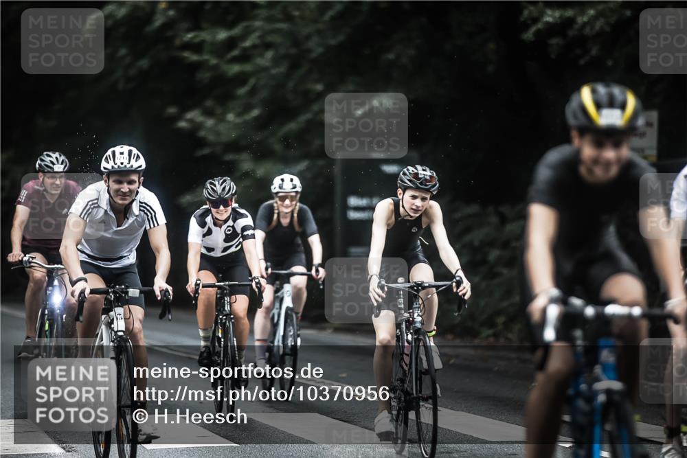 13.09.2026 - Stadtparktriathlon H.Heesch http://msf.ph/oto/10370956 13.09.2026 13:25:20 Radfahren 1211, 1319, 1324, 1336, 1362, 1368, 1375, 1383, 1405, 1491, 1492, 1527 meine-sportfotos.de