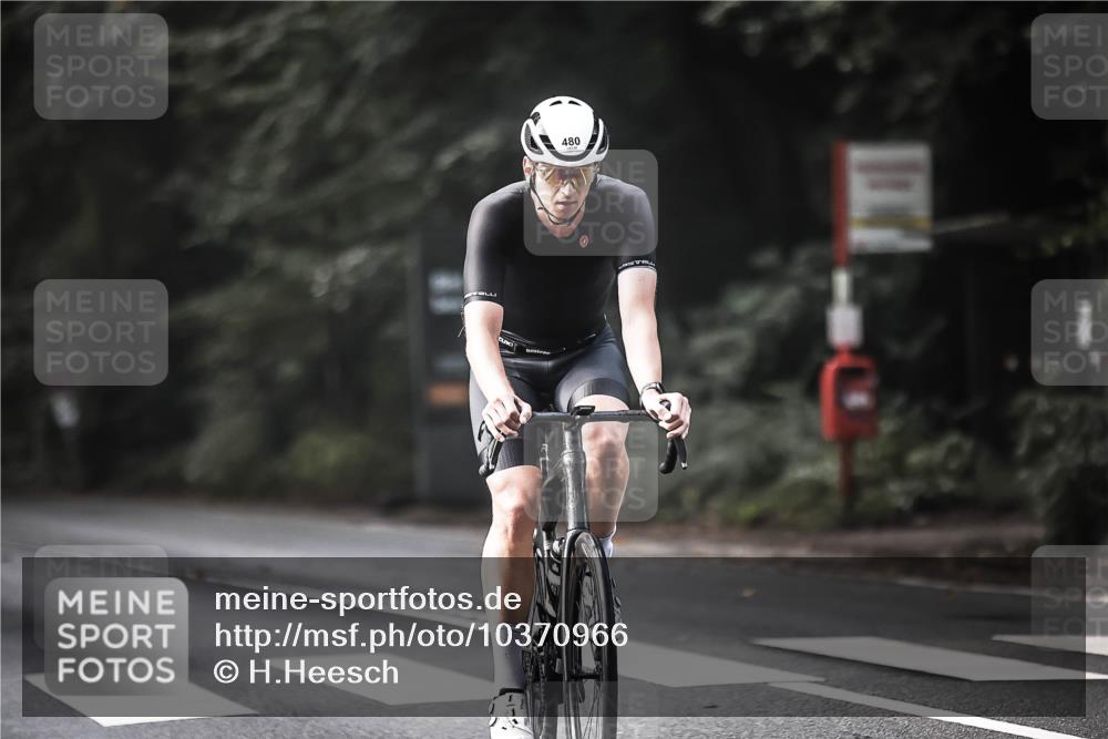 13.09.2026 - Stadtparktriathlon H.Heesch http://msf.ph/oto/10370966 13.09.2026 10:50:30 Radfahren 478, 480, 555, 583 meine-sportfotos.de