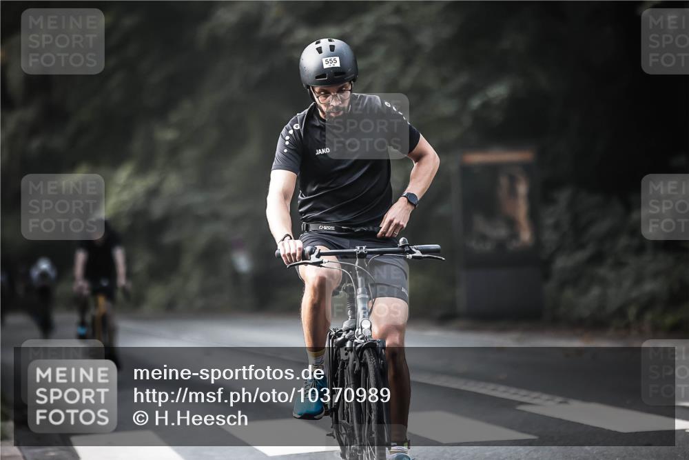 13.09.2026 - Stadtparktriathlon H.Heesch http://msf.ph/oto/10370989 13.09.2026 10:50:33 Radfahren 478, 480, 509, 555, 583 meine-sportfotos.de