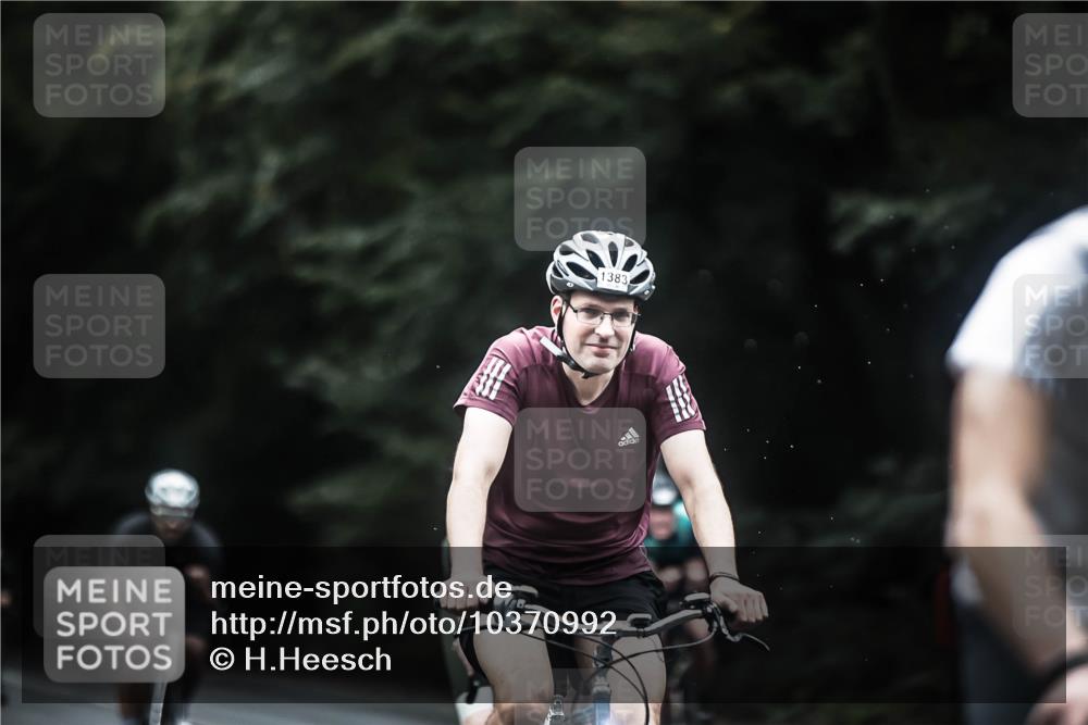 13.09.2026 - Stadtparktriathlon H.Heesch http://msf.ph/oto/10370992 13.09.2026 13:25:22 Radfahren 1211, 1319, 1324, 1336, 1362, 1368, 1375, 1383, 1405, 1491, 1492, 1527 meine-sportfotos.de