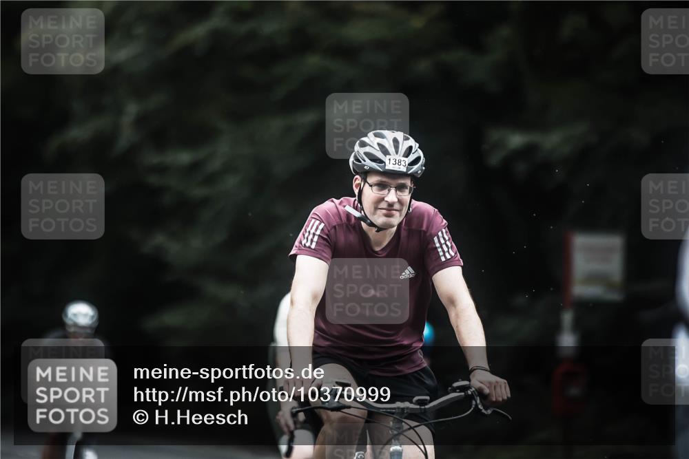 13.09.2026 - Stadtparktriathlon H.Heesch http://msf.ph/oto/10370999 13.09.2026 13:25:22 Radfahren 1211, 1319, 1324, 1336, 1362, 1368, 1375, 1383, 1405, 1491, 1492, 1527 meine-sportfotos.de