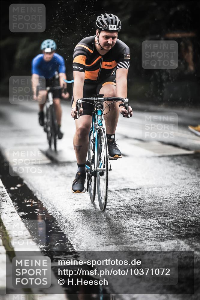 13.09.2026 - Stadtparktriathlon H.Heesch http://msf.ph/oto/10371072 13.09.2026 12:06:32 Radfahren 823, 911, 934, 998, 1025, 1049 meine-sportfotos.de