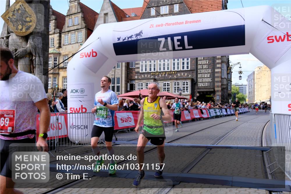 13.09.2026 - 21. swb-Marathon Bremen Tim E. http://msf.ph/oto/10371157 13.09.2026 13:08:37 Ziel 339, 678, 1335, 1696, 2098, 2266, 3808, 4082, 4247, 5424, 5594, 8655, 9582 meine-sportfotos.de