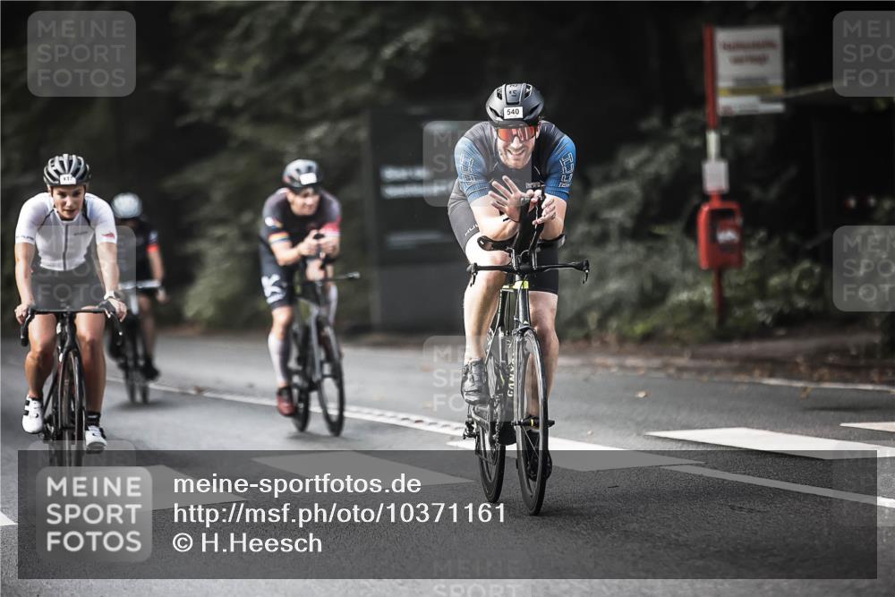 13.09.2026 - Stadtparktriathlon H.Heesch http://msf.ph/oto/10371161 13.09.2026 10:50:42 Radfahren 437, 508, 509, 530, 536, 540, 583 meine-sportfotos.de