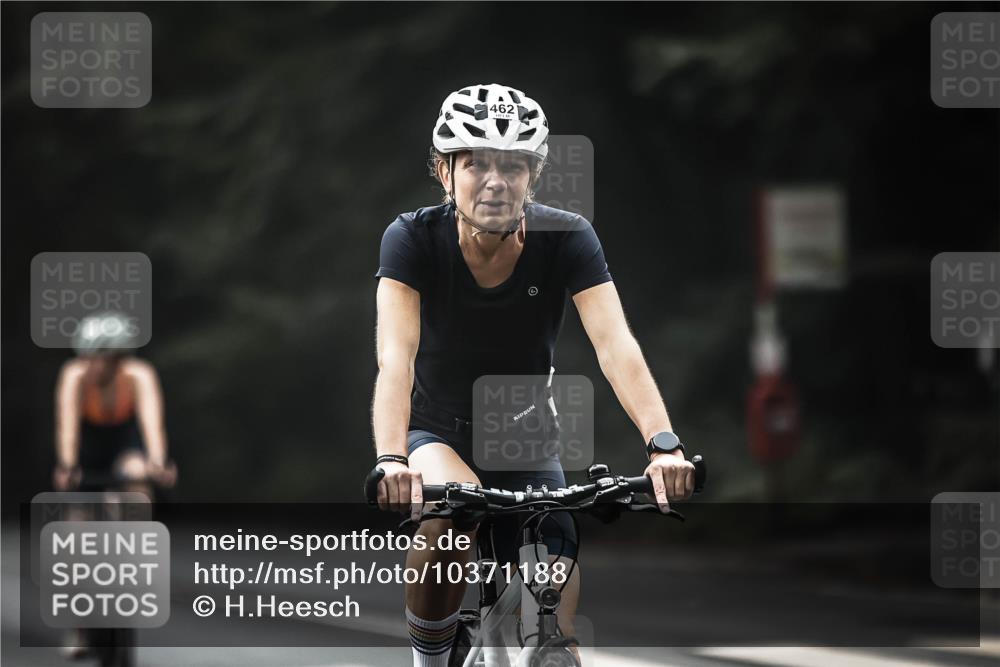 13.09.2026 - Stadtparktriathlon H.Heesch http://msf.ph/oto/10371188 13.09.2026 10:20:52 Radfahren 223, 354, 357, 419, 428, 429, 460, 462 meine-sportfotos.de