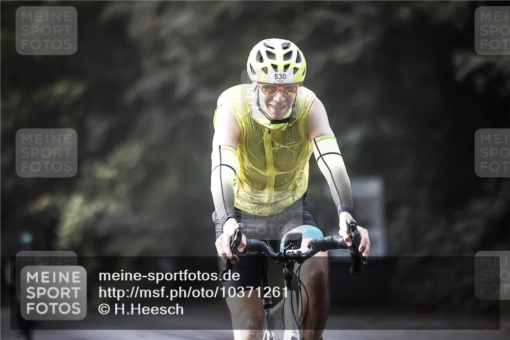 13.09.2026 - Stadtparktriathlon H.Heesch http://msf.ph/oto/10371261 13.09.2026 10:50:46 Radfahren 366, 437, 508, 530, 536, 540 meine-sportfotos.de