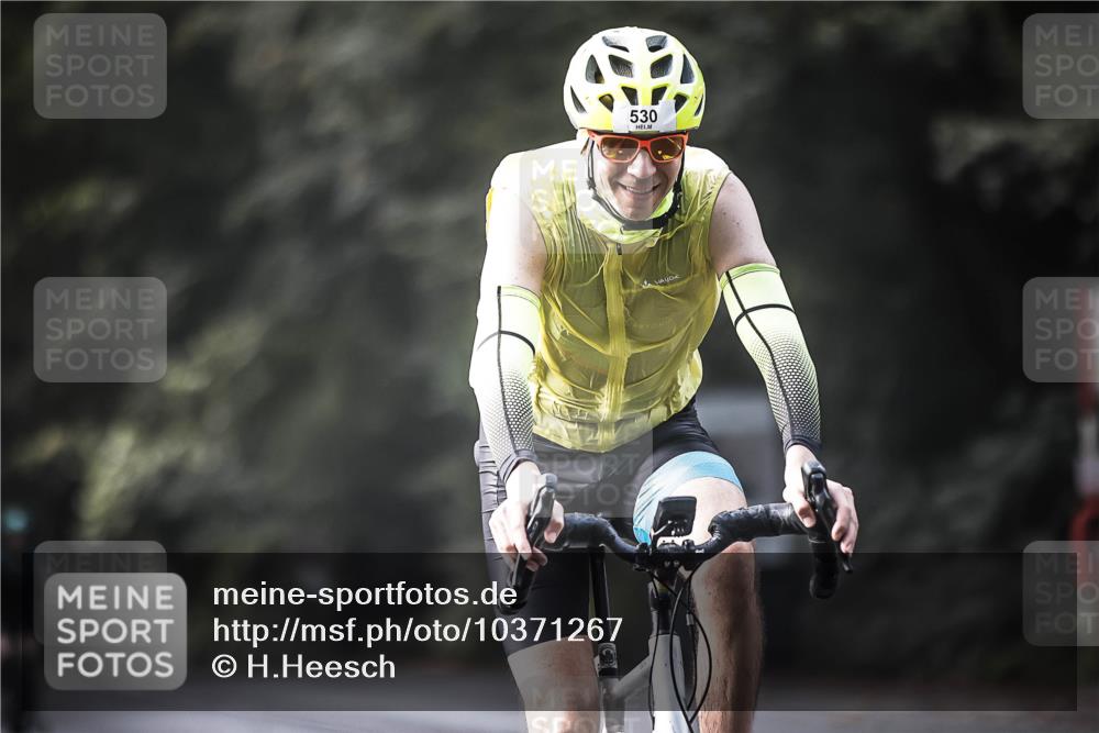 13.09.2026 - Stadtparktriathlon H.Heesch http://msf.ph/oto/10371267 13.09.2026 10:50:46 Radfahren 366, 437, 508, 530, 536, 540 meine-sportfotos.de