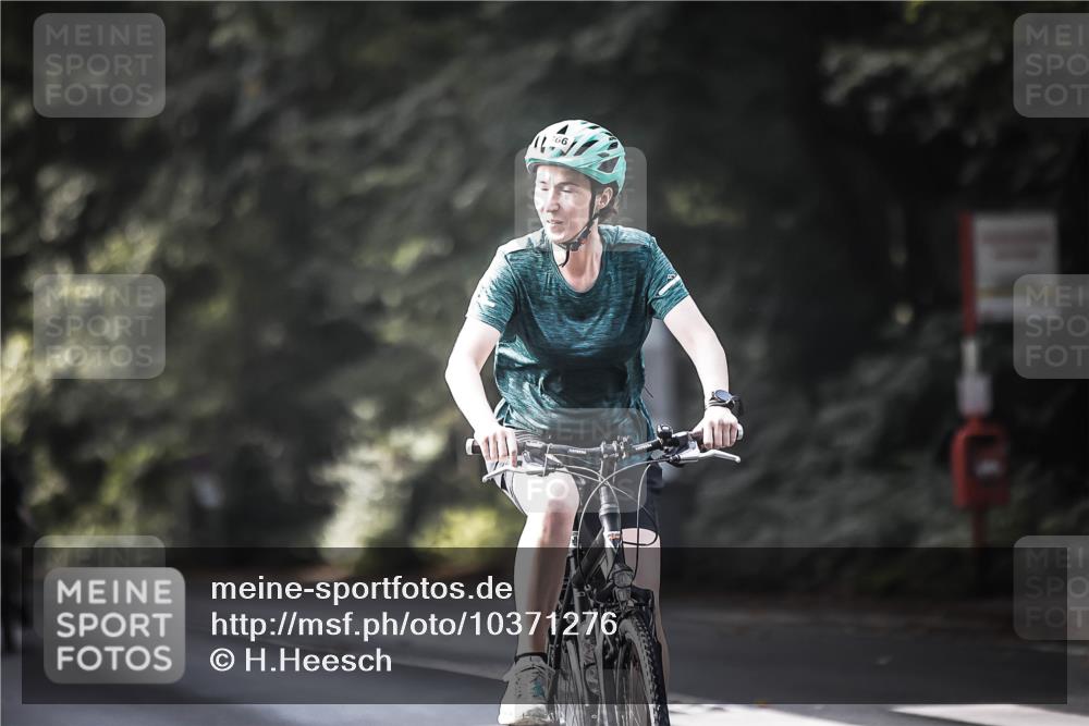 13.09.2026 - Stadtparktriathlon H.Heesch http://msf.ph/oto/10371276 13.09.2026 10:50:50 Radfahren 366, 387, 401, 508, 530 meine-sportfotos.de