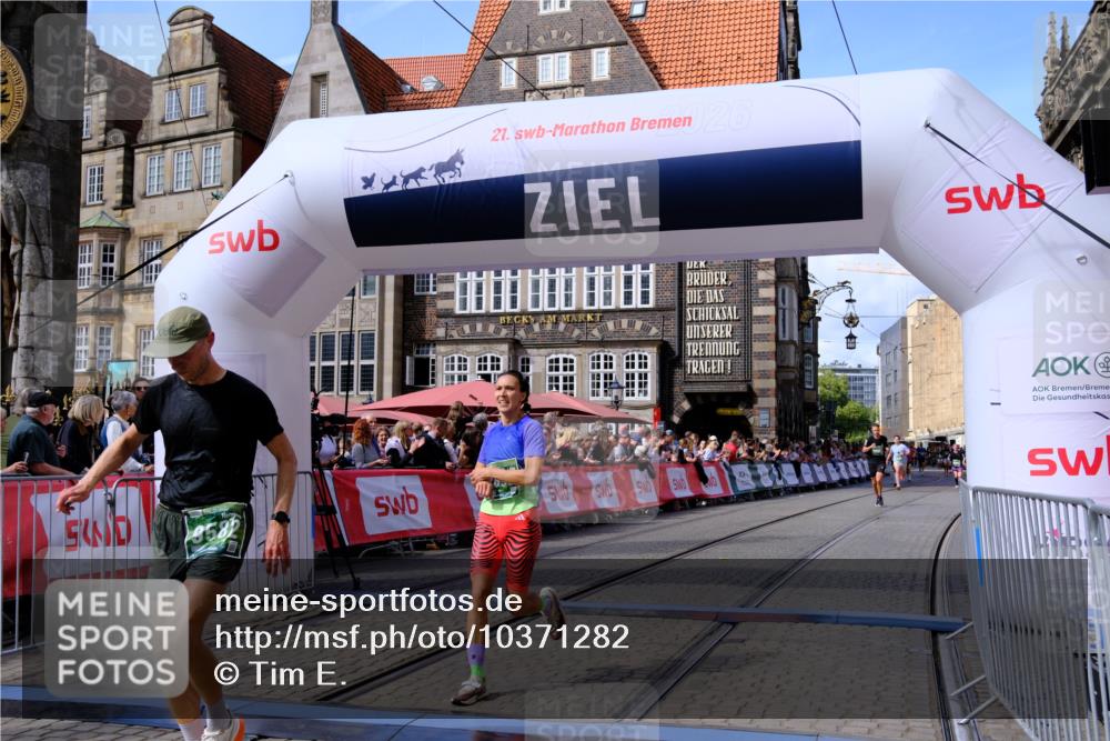 13.09.2026 - 21. swb-Marathon Bremen Tim E. http://msf.ph/oto/10371282 13.09.2026 13:08:45 Ziel 339, 678, 1335, 1696, 4082, 4247, 4888, 5424, 8655, 9084, 9582 meine-sportfotos.de