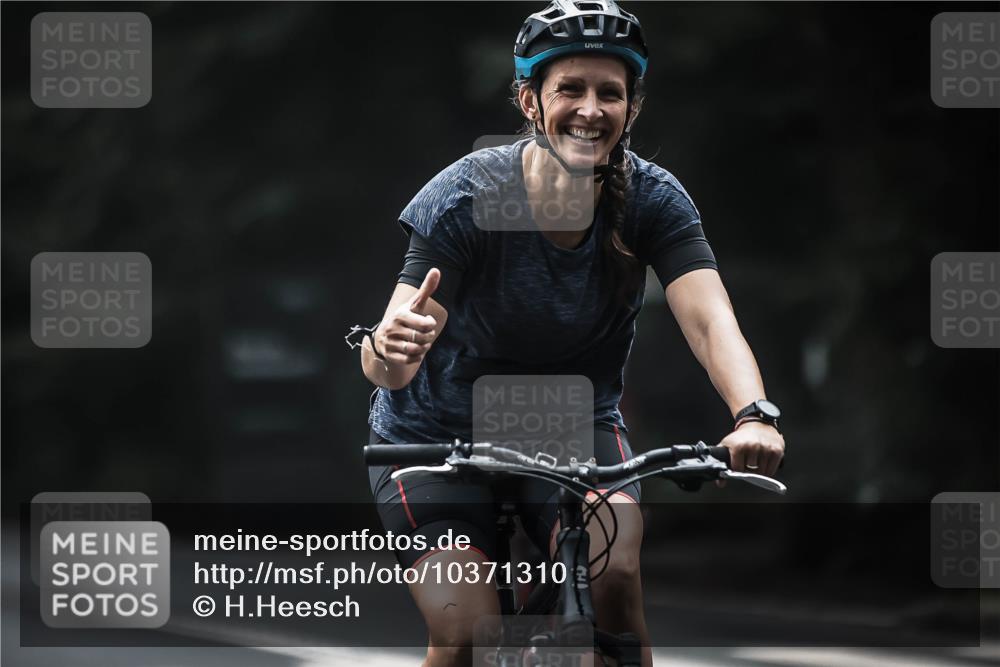 13.09.2026 - Stadtparktriathlon H.Heesch http://msf.ph/oto/10371310 13.09.2026 10:20:58 Radfahren 298, 324, 354, 357, 386, 428, 429 meine-sportfotos.de
