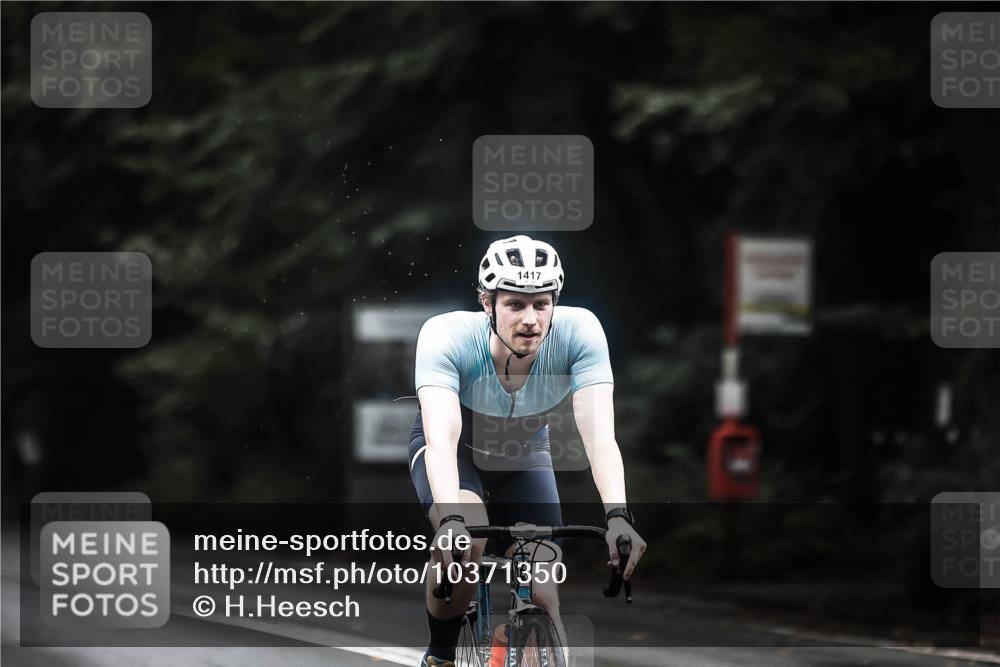 13.09.2026 - Stadtparktriathlon H.Heesch http://msf.ph/oto/10371350 13.09.2026 13:25:51 Radfahren 1395, 1396, 1417 meine-sportfotos.de