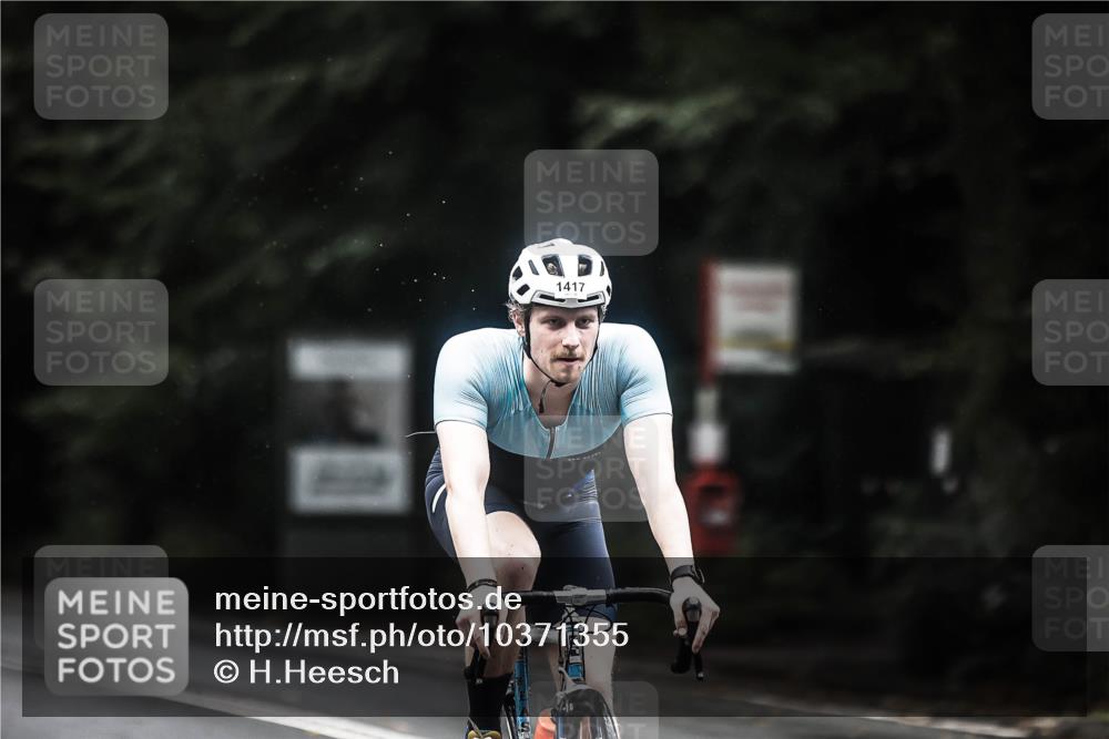 13.09.2026 - Stadtparktriathlon H.Heesch http://msf.ph/oto/10371355 13.09.2026 13:25:51 Radfahren 1395, 1396, 1417 meine-sportfotos.de