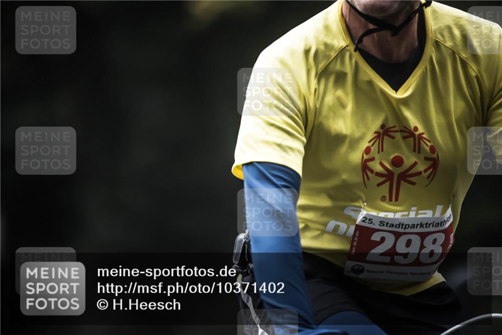 13.09.2026 - Stadtparktriathlon H.Heesch http://msf.ph/oto/10371402 13.09.2026 10:21:03 Radfahren 277, 298, 324, 354, 357, 386 meine-sportfotos.de