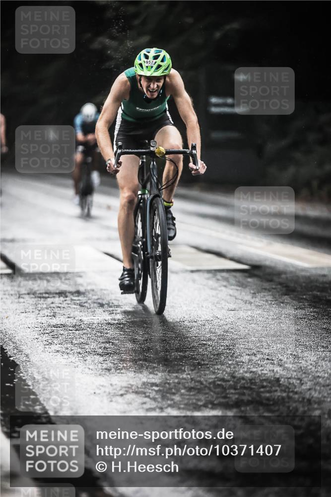 13.09.2026 - Stadtparktriathlon H.Heesch http://msf.ph/oto/10371407 13.09.2026 12:07:04 Radfahren 803, 816, 830, 851, 902, 957, 1035, 1061 meine-sportfotos.de