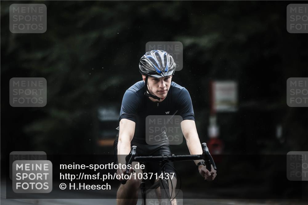 13.09.2026 - Stadtparktriathlon H.Heesch http://msf.ph/oto/10371437 13.09.2026 13:26:03 Radfahren 1382, 1392, 1472 meine-sportfotos.de