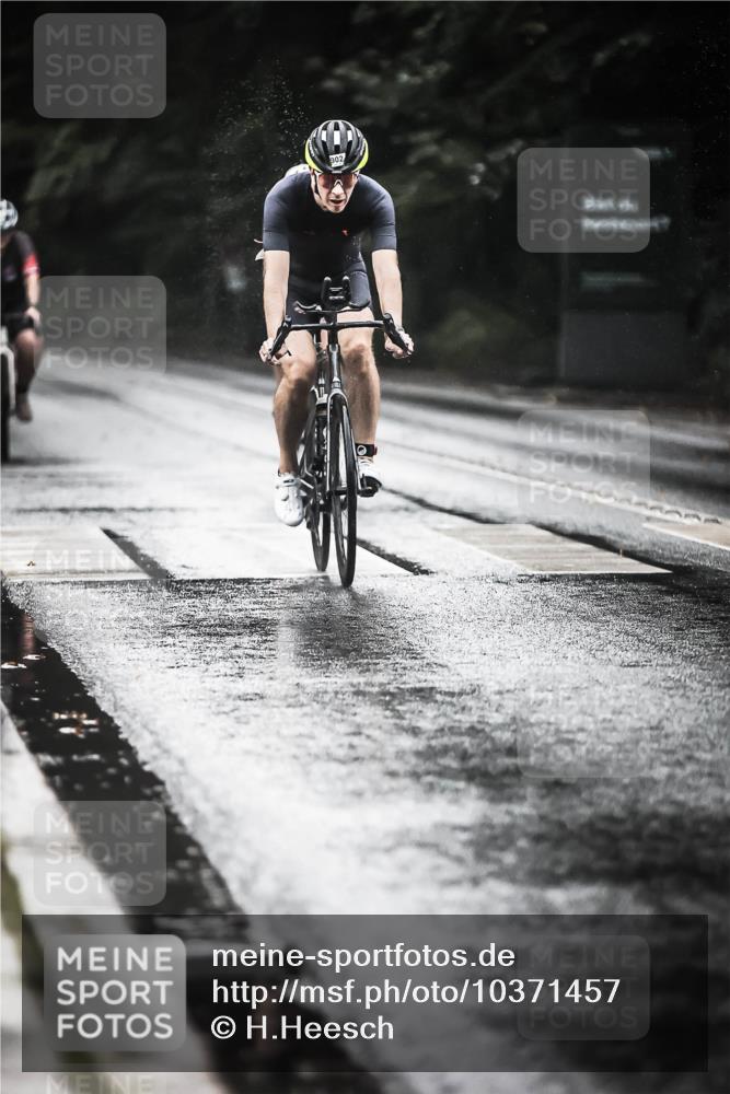 13.09.2026 - Stadtparktriathlon H.Heesch http://msf.ph/oto/10371457 13.09.2026 12:07:06 Radfahren 803, 816, 830, 851, 902, 957, 1035, 1057, 1061 meine-sportfotos.de