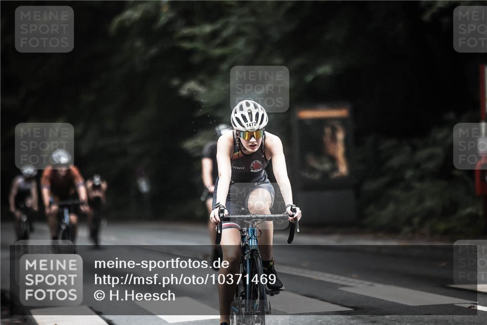 13.09.2026 - Stadtparktriathlon H.Heesch http://msf.ph/oto/10371469 13.09.2026 13:26:09 Radfahren 1349, 1442, 1463, 1472, 1512 meine-sportfotos.de