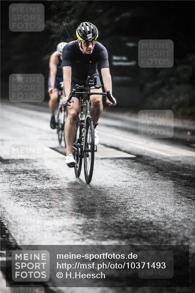 13.09.2026 - Stadtparktriathlon H.Heesch http://msf.ph/oto/10371493 13.09.2026 12:07:06 Radfahren 803, 816, 830, 851, 902, 957, 1035, 1057, 1061 meine-sportfotos.de