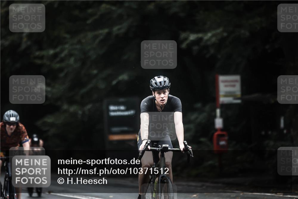 13.09.2026 - Stadtparktriathlon H.Heesch http://msf.ph/oto/10371512 13.09.2026 13:26:10 Radfahren 1349, 1442, 1463, 1472, 1512 meine-sportfotos.de