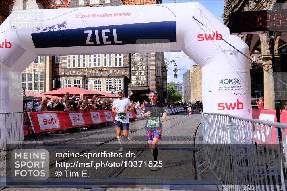 13.09.2026 - 21. swb-Marathon Bremen Tim E. http://msf.ph/oto/10371525 13.09.2026 13:08:52 Ziel 339, 715, 3276, 4033, 4082, 4888, 5377, 5424, 6842, 7064, 7121, 9084 meine-sportfotos.de