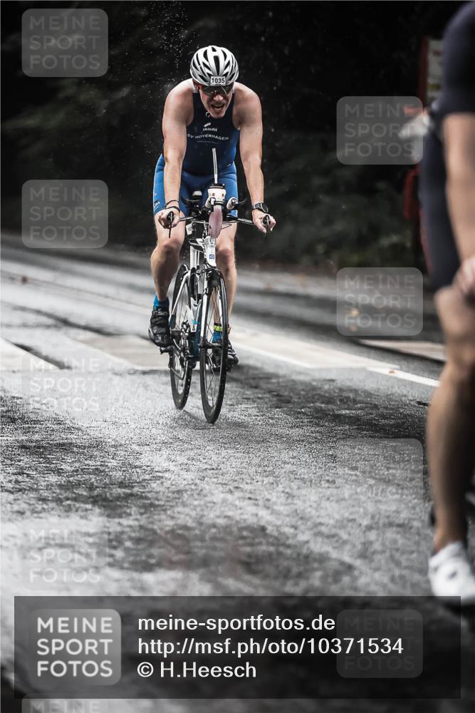 13.09.2026 - Stadtparktriathlon H.Heesch http://msf.ph/oto/10371534 13.09.2026 12:07:07 Radfahren 803, 816, 830, 851, 902, 957, 1035, 1057, 1061 meine-sportfotos.de