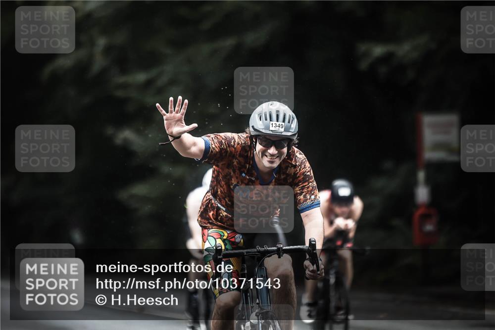 13.09.2026 - Stadtparktriathlon H.Heesch http://msf.ph/oto/10371543 13.09.2026 13:26:12 Radfahren 1349, 1387, 1421, 1442, 1463, 1472, 1512 meine-sportfotos.de