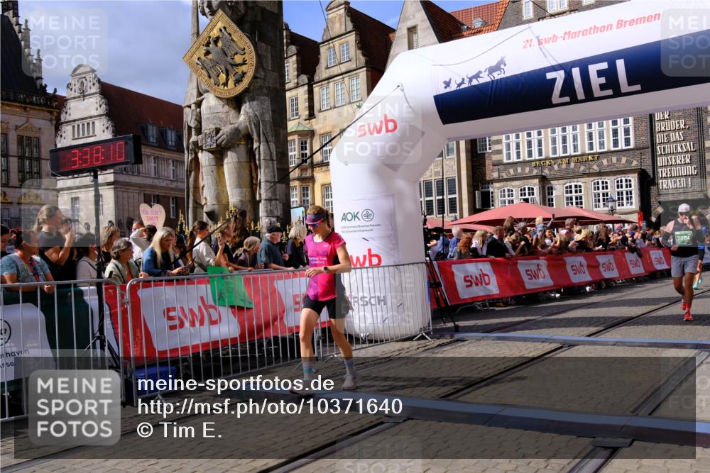 13.09.2026 - 21. swb-Marathon Bremen Tim E. http://msf.ph/oto/10371640 13.09.2026 13:08:59 Ziel 715, 3110, 3276, 4033, 4888, 5377, 6842, 7064, 7121, 8555, 9084, 9240, 9411, 9702, 9867 meine-sportfotos.de