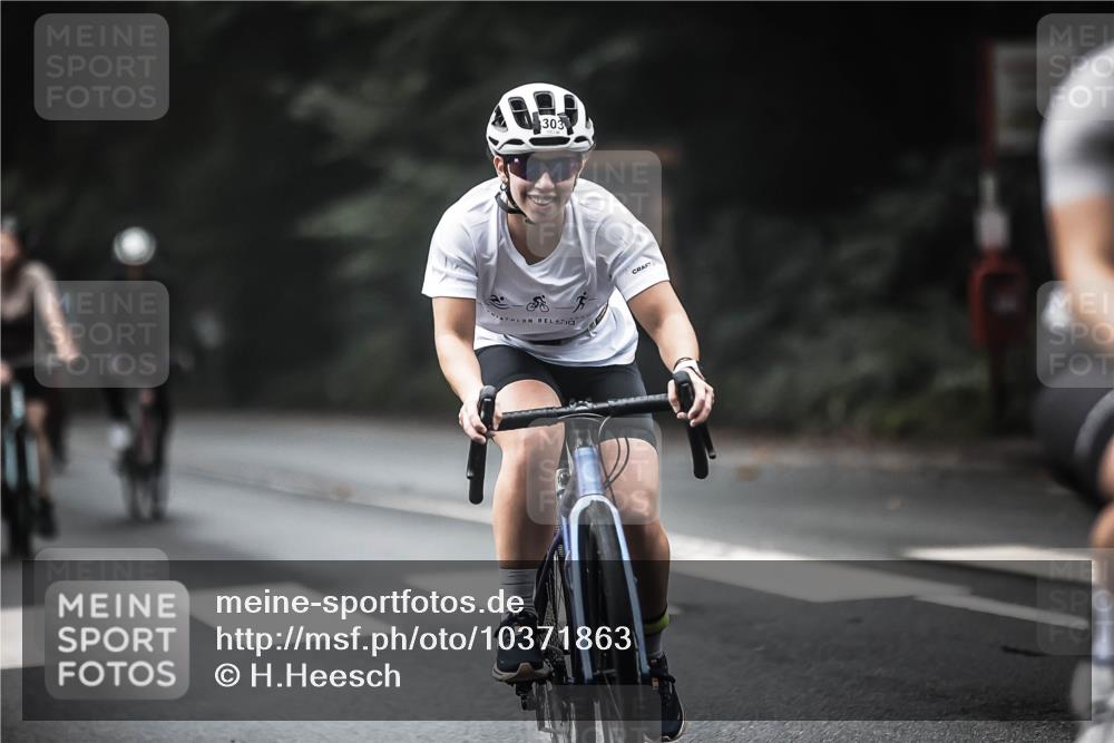 13.09.2026 - Stadtparktriathlon H.Heesch http://msf.ph/oto/10371863 13.09.2026 10:21:33 Radfahren 220, 239, 268, 294, 296, 303, 304, 321, 326, 401, 410, 413 meine-sportfotos.de