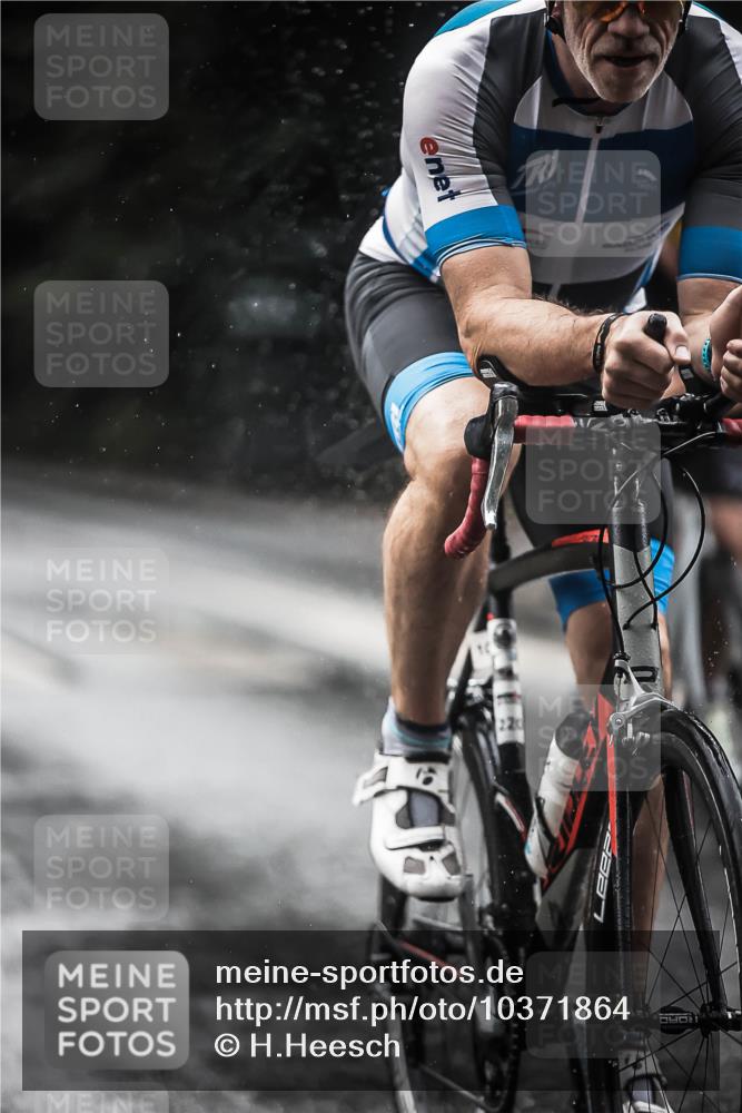 13.09.2026 - Stadtparktriathlon H.Heesch http://msf.ph/oto/10371864 13.09.2026 12:07:19 Radfahren 971, 975, 1055 meine-sportfotos.de