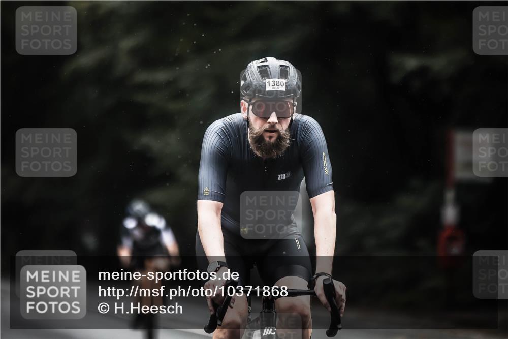 13.09.2026 - Stadtparktriathlon H.Heesch http://msf.ph/oto/10371868 13.09.2026 13:26:49 Radfahren 1321, 1329, 1339, 1380, 1438 meine-sportfotos.de