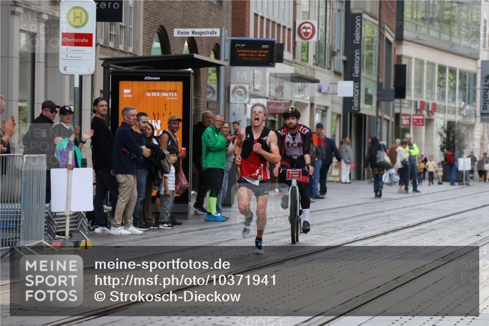 13.09.2026 - 21. swb-Marathon Bremen Strokosch-Dieckow http://msf.ph/oto/10371941 13.09.2026 12:09:28 Ziel 133 meine-sportfotos.de