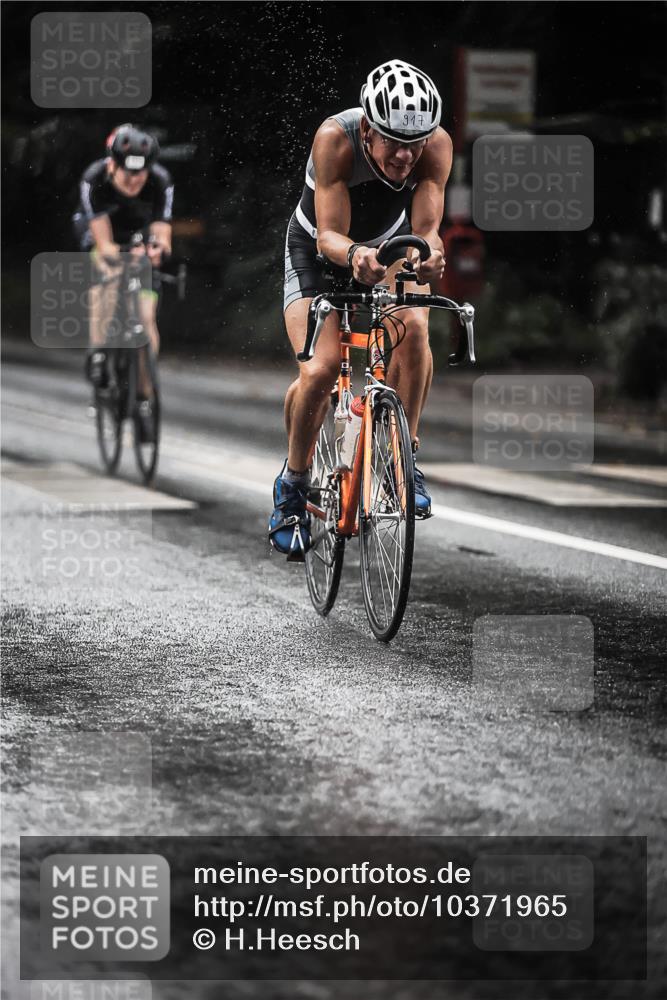 13.09.2026 - Stadtparktriathlon H.Heesch http://msf.ph/oto/10371965 13.09.2026 12:07:29 Radfahren 832, 838, 917, 978, 1011, 1031, 1054 meine-sportfotos.de