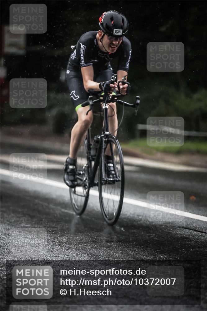 13.09.2026 - Stadtparktriathlon H.Heesch http://msf.ph/oto/10372007 13.09.2026 12:07:30 Radfahren 832, 838, 917, 978, 1011, 1031, 1054 meine-sportfotos.de