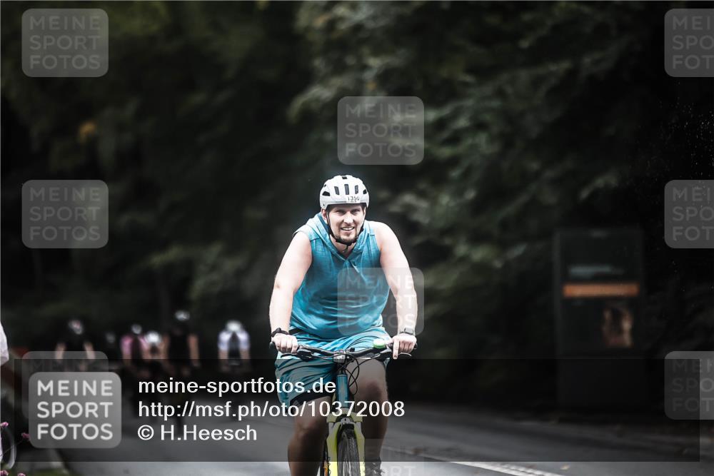 13.09.2026 - Stadtparktriathlon H.Heesch http://msf.ph/oto/10372008 13.09.2026 13:27:05 Radfahren 1350, 1367, 1393, 1409, 1411, 1468, 1478, 1507 meine-sportfotos.de