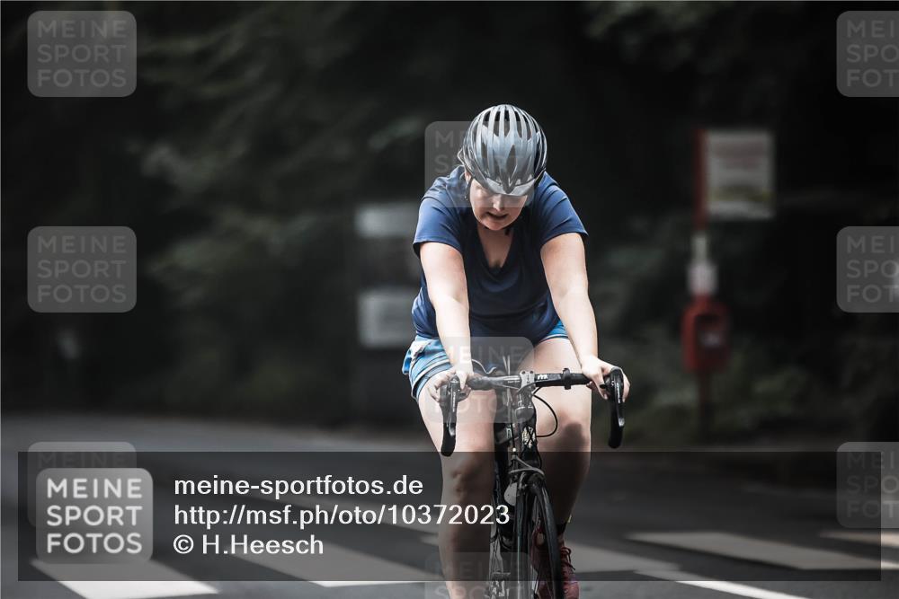 13.09.2026 - Stadtparktriathlon H.Heesch http://msf.ph/oto/10372023 13.09.2026 10:21:45 Radfahren 214, 242, 256, 271, 422, 457, 461 meine-sportfotos.de