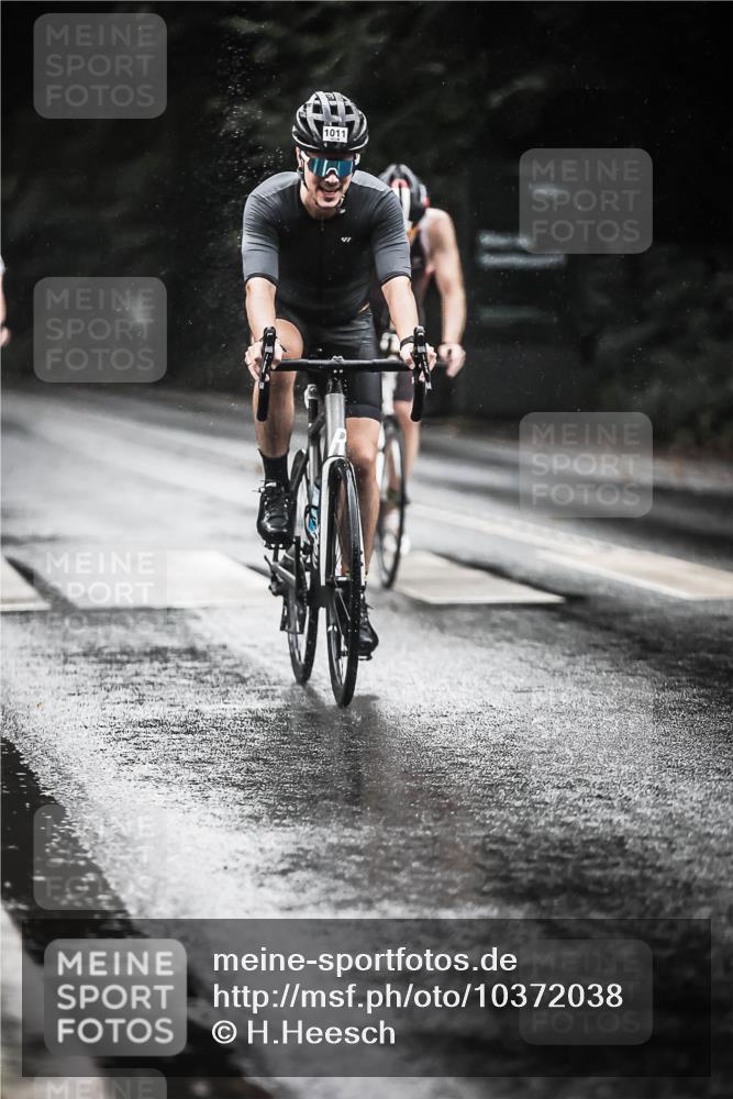 13.09.2026 - Stadtparktriathlon H.Heesch http://msf.ph/oto/10372038 13.09.2026 12:07:33 Radfahren 832, 838, 917, 983, 1011, 1026, 1031, 1054 meine-sportfotos.de