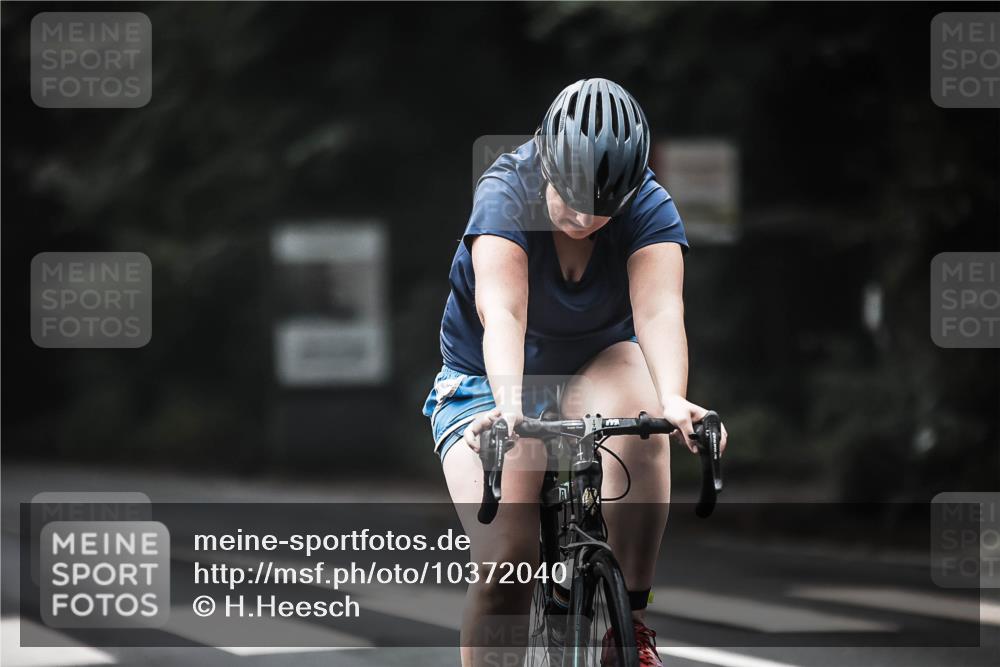 13.09.2026 - Stadtparktriathlon H.Heesch http://msf.ph/oto/10372040 13.09.2026 10:21:45 Radfahren 214, 242, 256, 271, 422, 457, 461 meine-sportfotos.de