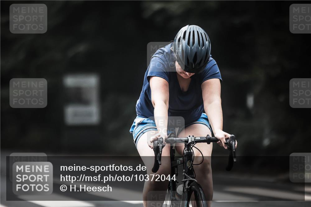13.09.2026 - Stadtparktriathlon H.Heesch http://msf.ph/oto/10372044 13.09.2026 10:21:45 Radfahren 214, 242, 256, 271, 422, 457, 461 meine-sportfotos.de
