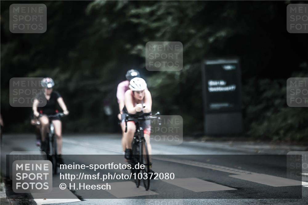 13.09.2026 - Stadtparktriathlon H.Heesch http://msf.ph/oto/10372080 13.09.2026 13:27:12 Radfahren 1258, 1350, 1352, 1363, 1409, 1468, 1477, 1497 meine-sportfotos.de